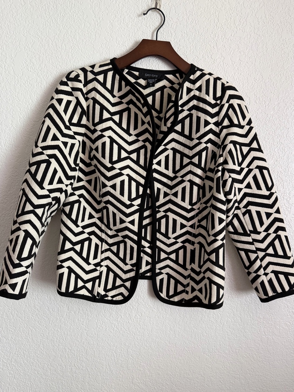 Karen Kane Geometric Open Front Jacket Small Black Cream